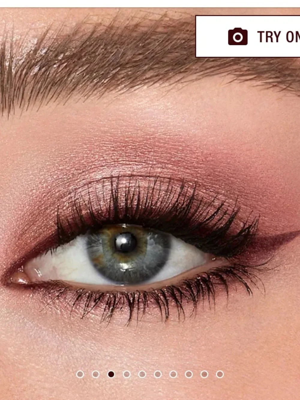 Charlotte Tilbury Eyes to Mesmerise in pillow